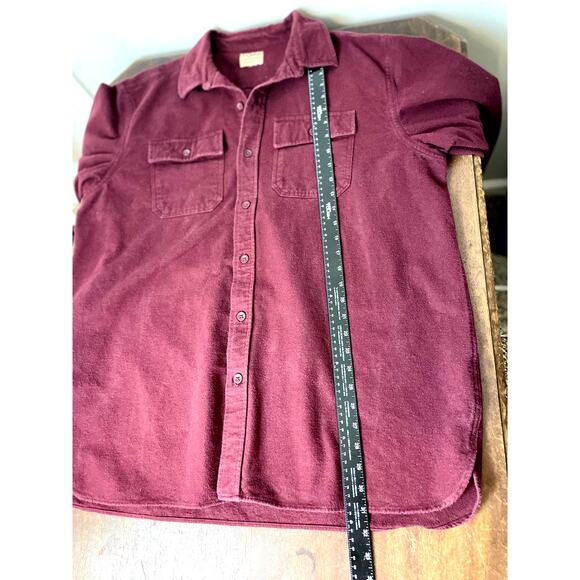 VTG L.L. Bean Men's Chamois Thick Flannel Shirt Size XL Work Outdoor Wear Fish - Picture 9 of 10
